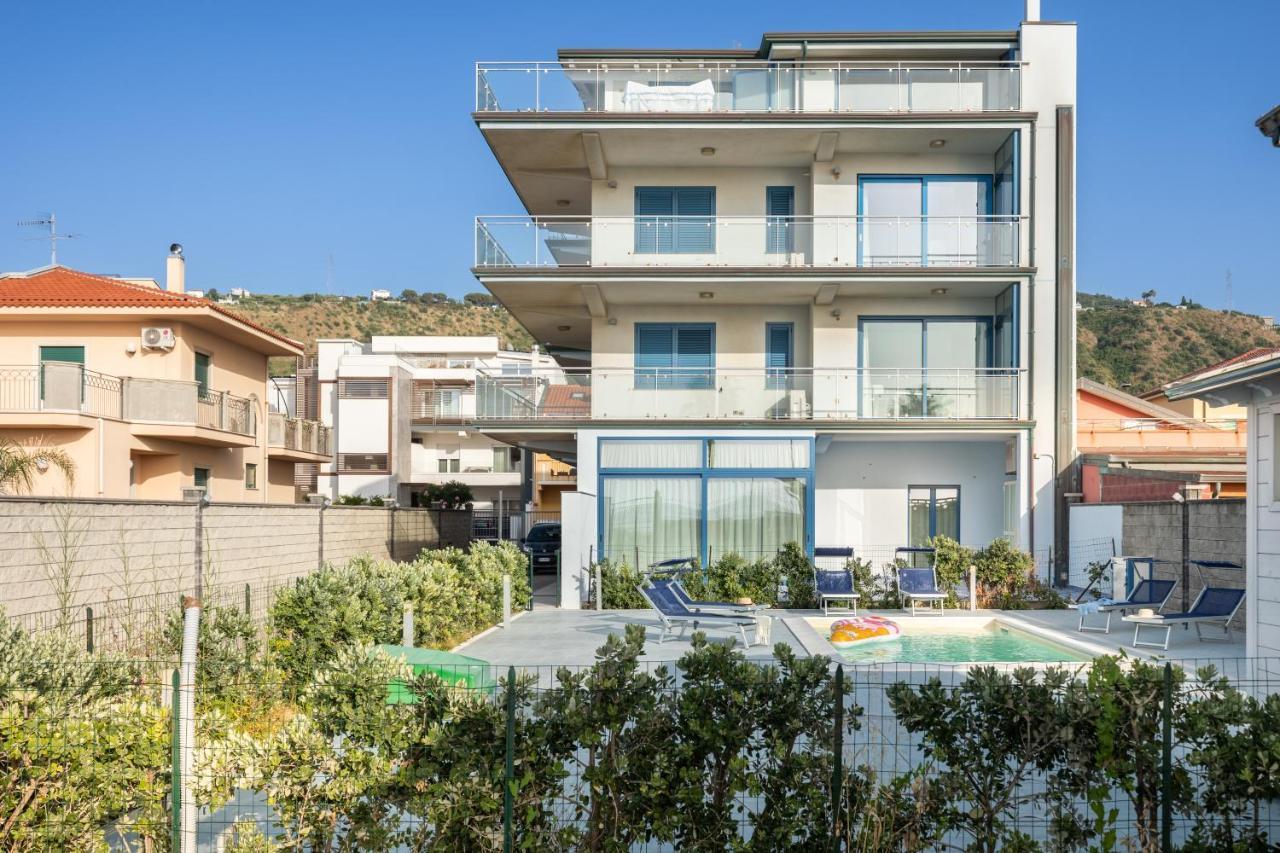 Terraces D'Orlando - Family Apartments With Sea View And Pool 卡普多兰多 外观 照片