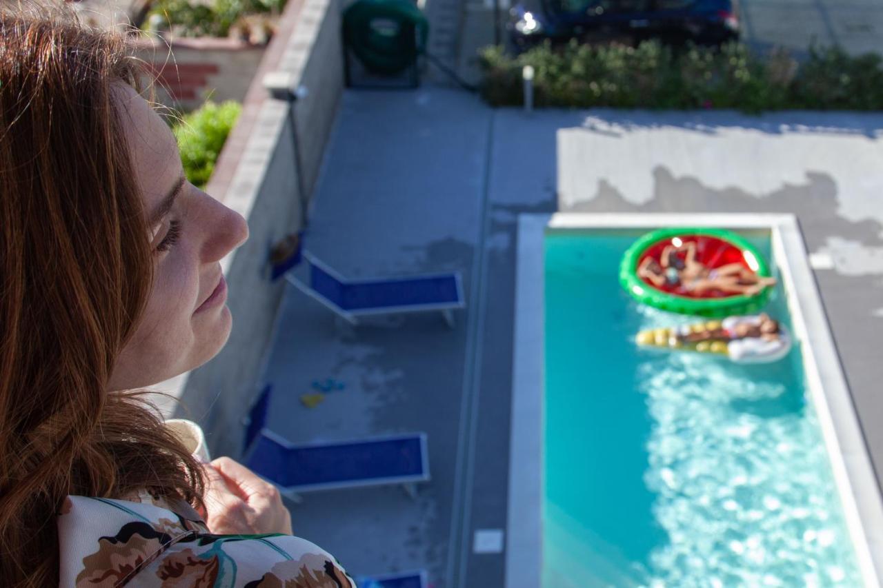 Terraces D'Orlando - Family Apartments With Sea View And Pool 卡普多兰多 外观 照片
